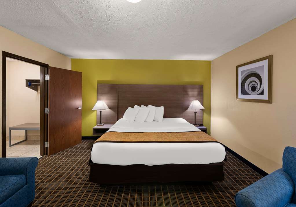 Best Western Adena Inn - photo 45