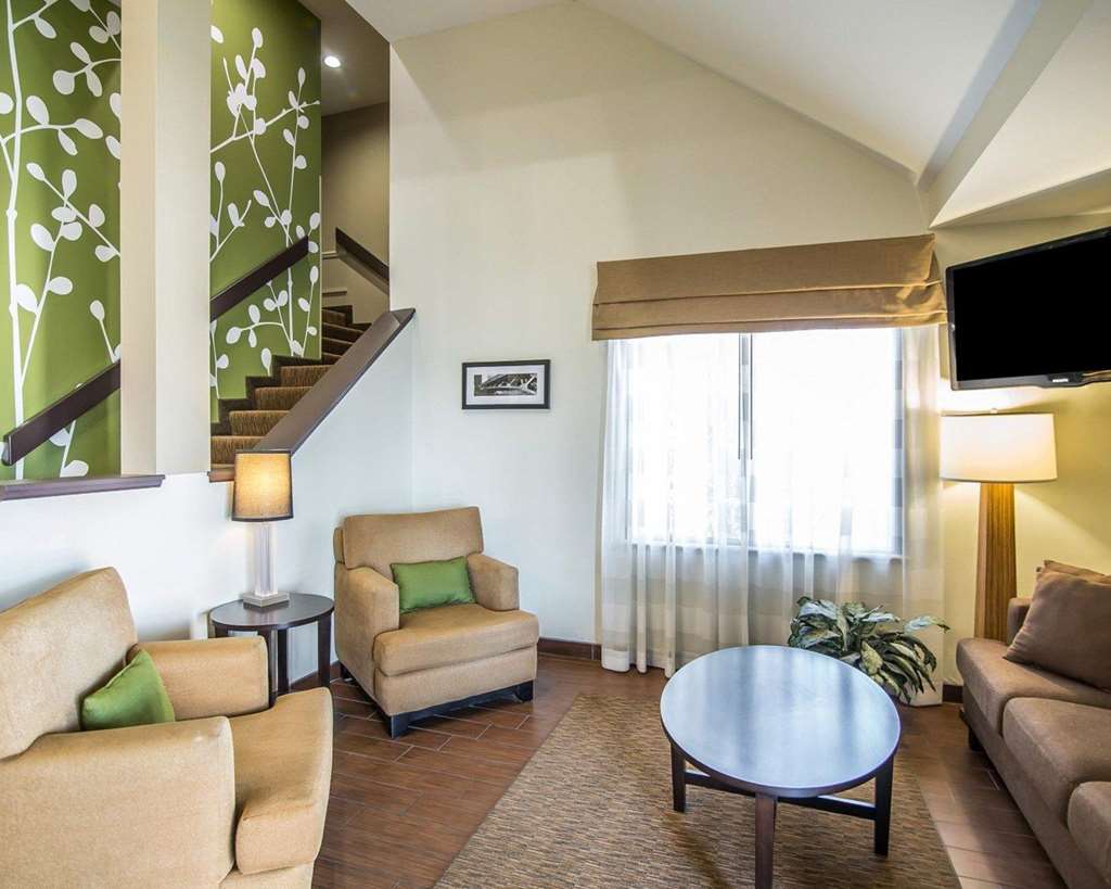 Sleep Inn South Joplin - photo 2