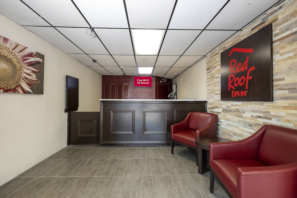 Red Roof Inn West Point - photo 3