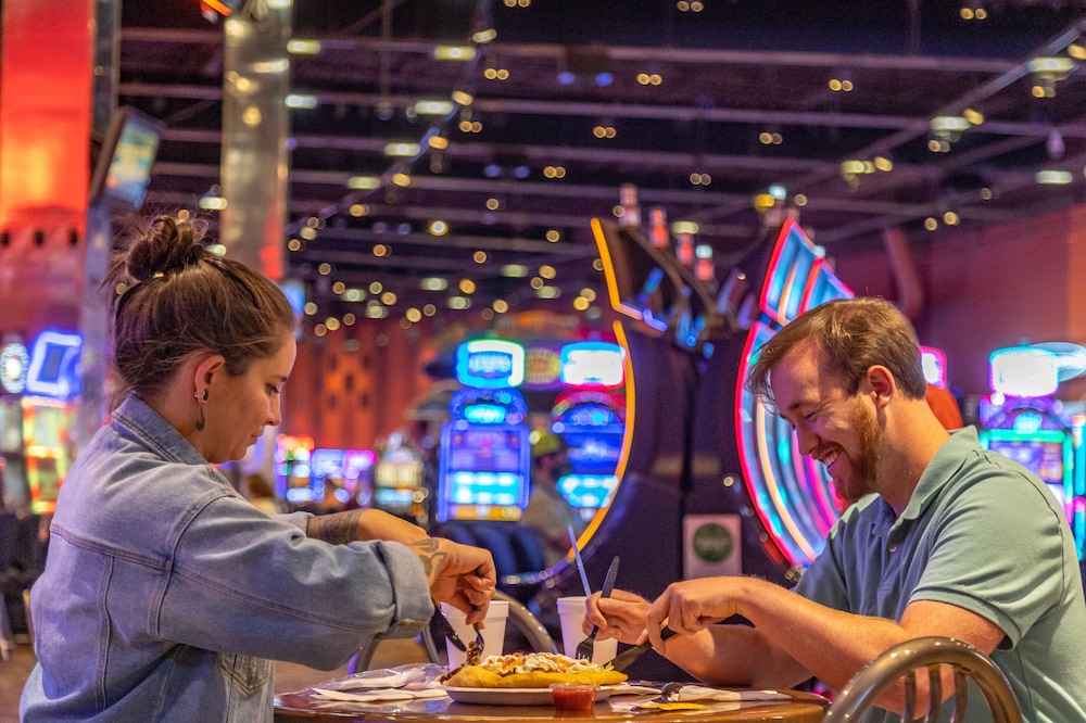 Wind River Hotel and Casino - photo 25