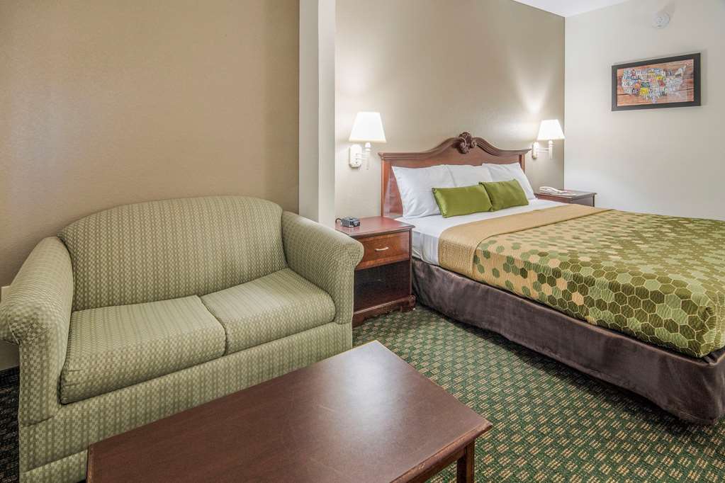 Econo Lodge Weatherford - photo 9
