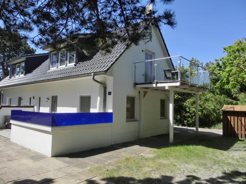 Markgrafenheide Ferienhaus MH4 Strandhaus - carbon neutral hotel in Unknown City