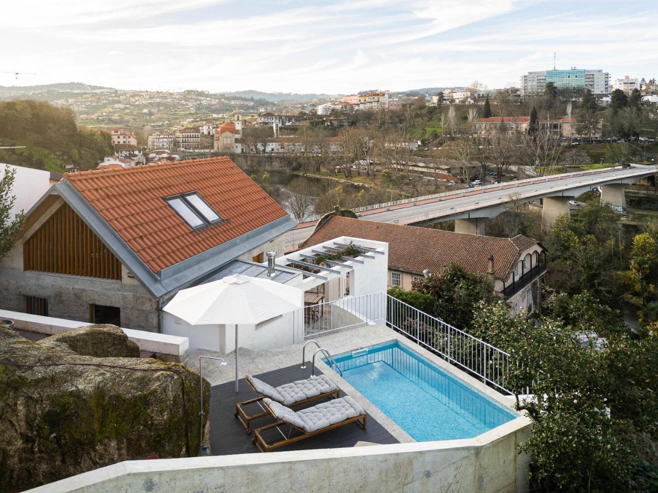 Casa da Corina — 4-Star Luxury Hotel in Amarante, Portugal