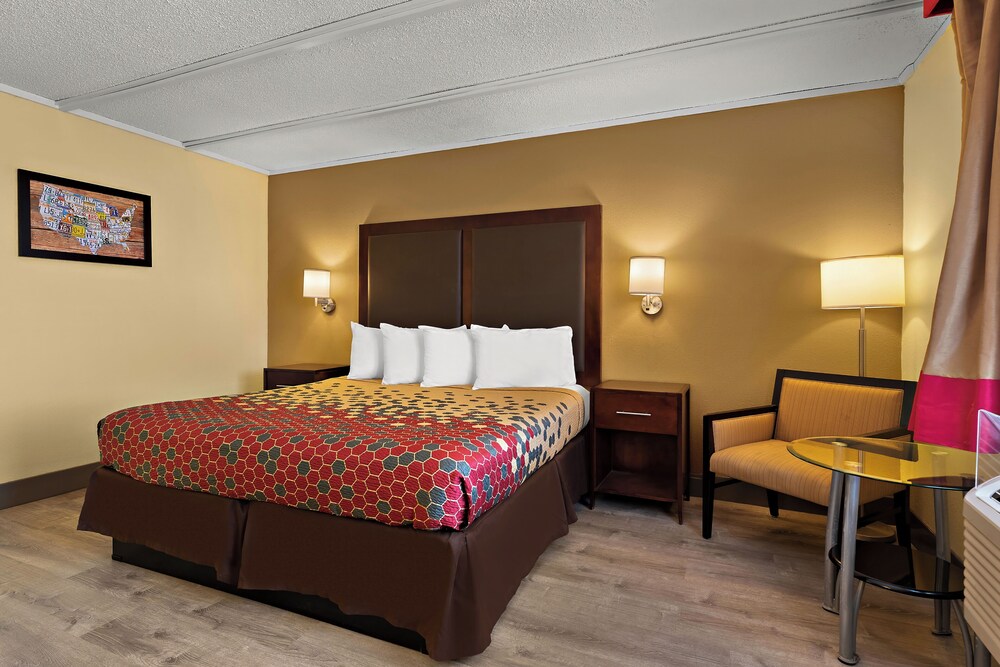 Kings House Motor Hotel a Dazzler Select by Wyndham - photo 18