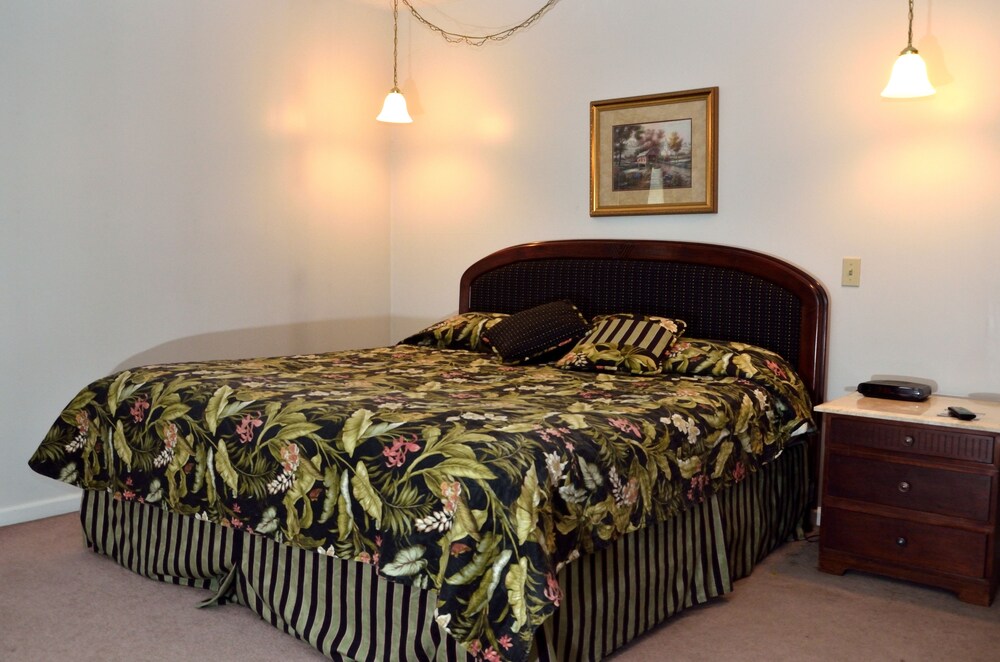 Four Seasons Country Inn - photo 12