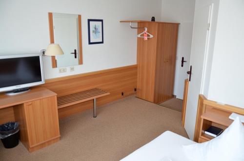 Hotel Höllsteiner Hof — Steinen — photo 4