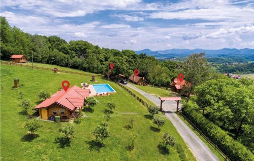 Four Bedroom Holiday Home In Novi Marof — 4-Star Luxury Hotel in Novi Marof, Croatia