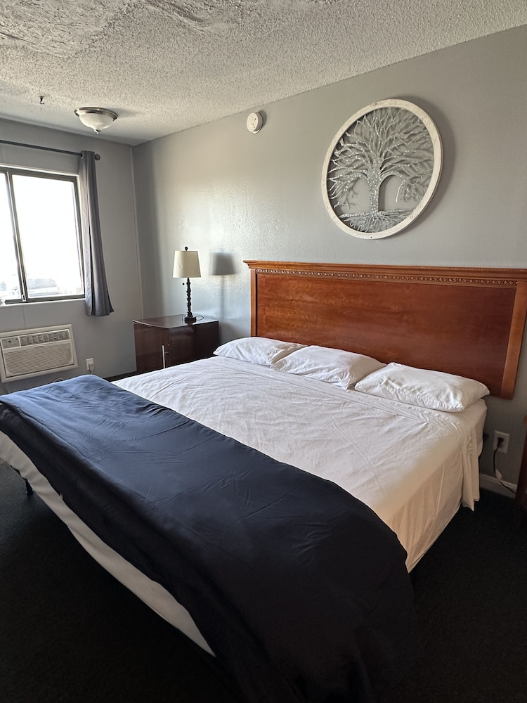 Paxton Inn Motel - photo 5