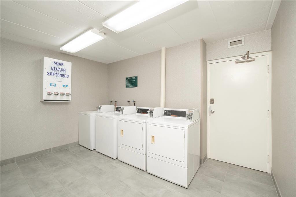 La Quinta Inn & Suites by Wyndham Lexington Park Patuxent - photo 31