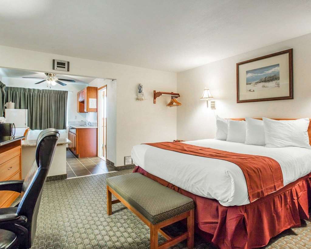 Rodeway Inn Newport - photo 8