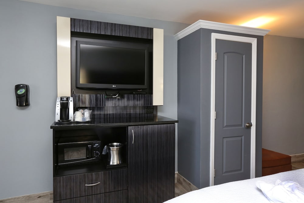 Marion Motor Lodge - photo 13