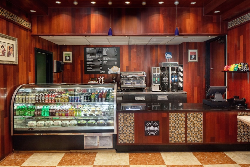 DoubleTree by Hilton Cherry Hill Philadelphia - photo 29