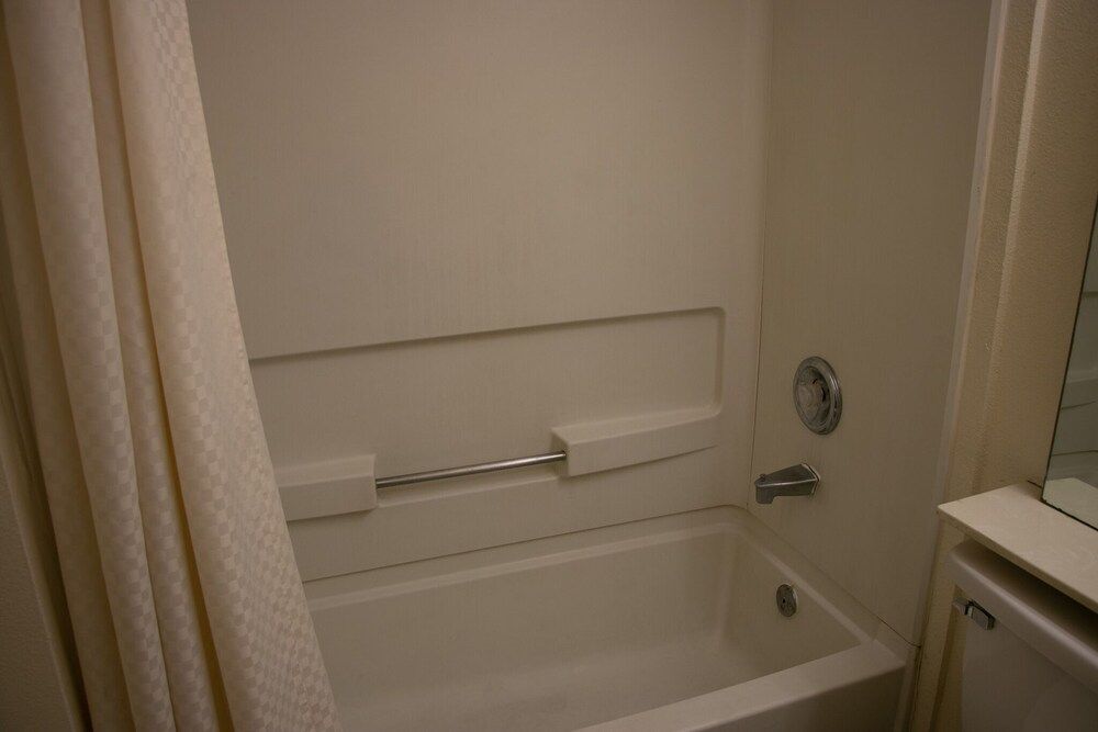 Classic Inn - photo 8