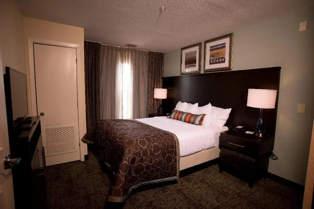 Staybridge Suites Houston NW Willowbrook - photo 25