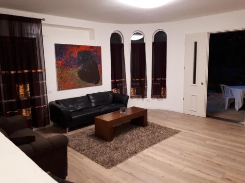 Etty's House Boutique Hotel — hotel in Petah Tiqwa