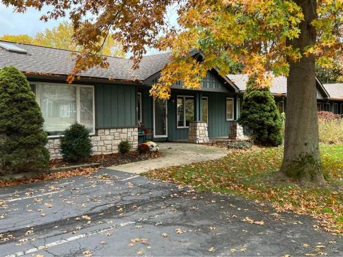 Walking distance to many local attractions Perfect for a Relaxing Getaway in Douglas, United States