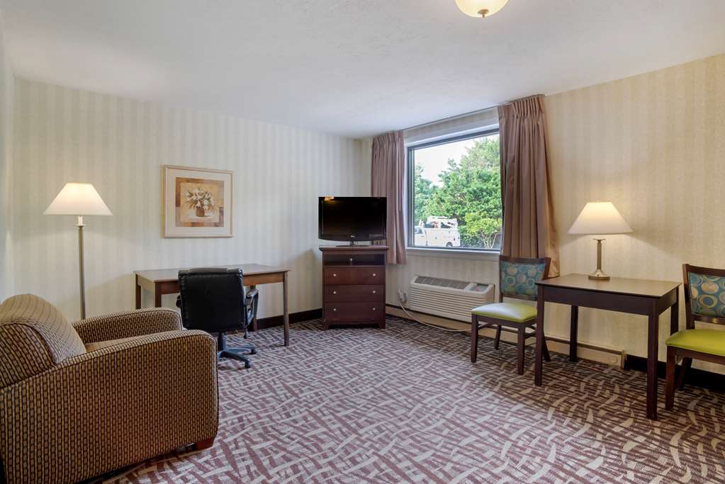 Quality Inn Fredericksburg near Historic Downtown - photo 33