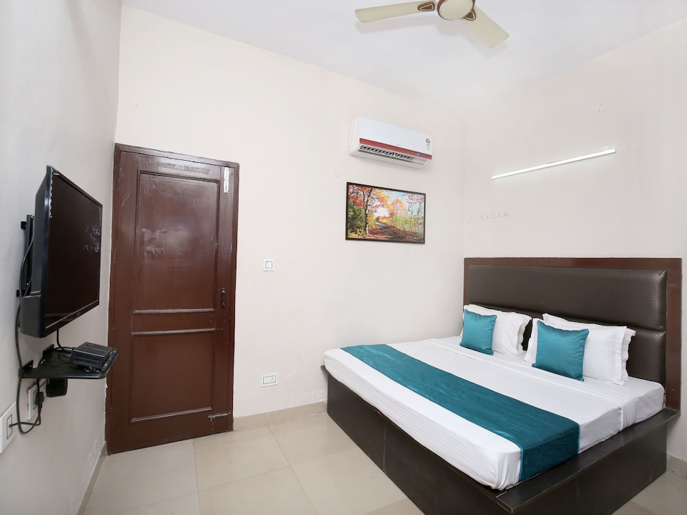 OYO 14832 Hotel Rooftop in Panchkula, India