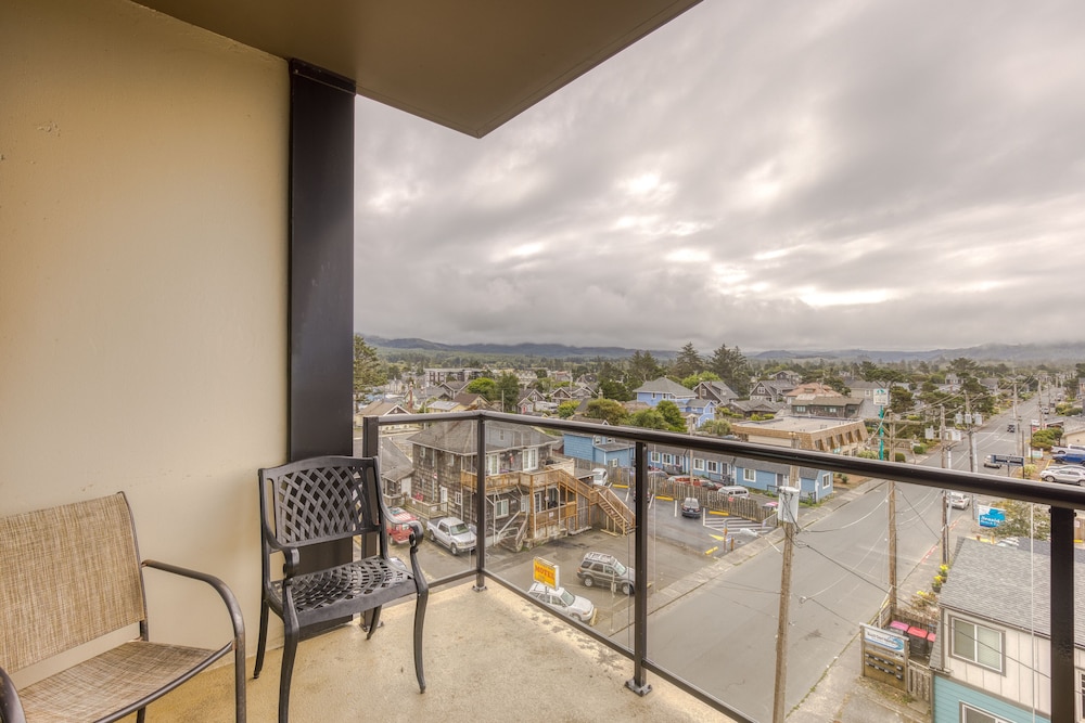 Sand & Sea Resort Condominiums - photo 751
