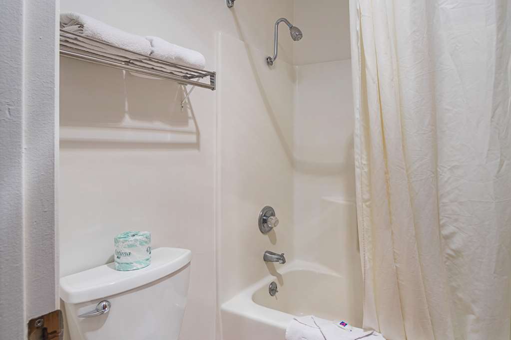 Motel 6 Safford AZ - photo 15
