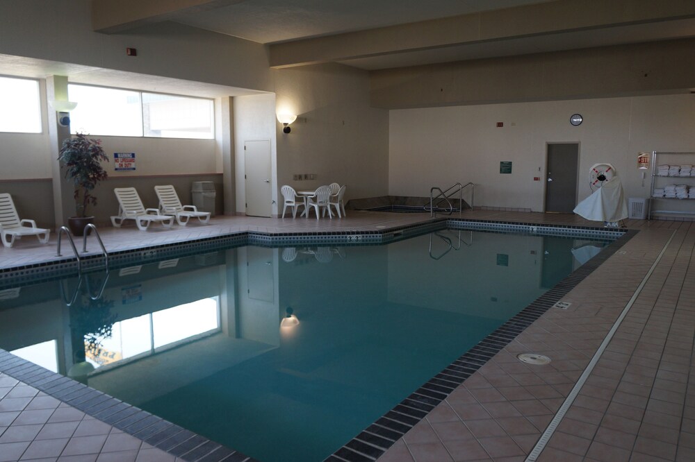 Biltmore Hotel Suites - photo 11