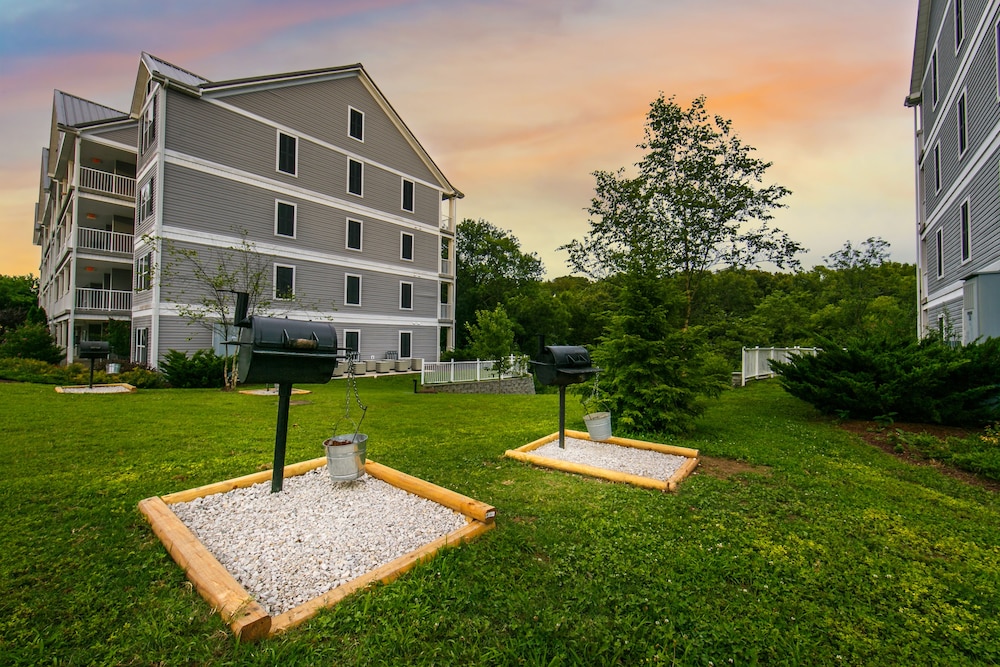 Holiday Inn Club Vacations Holiday Hills Resort Branson by IHG - photo 54