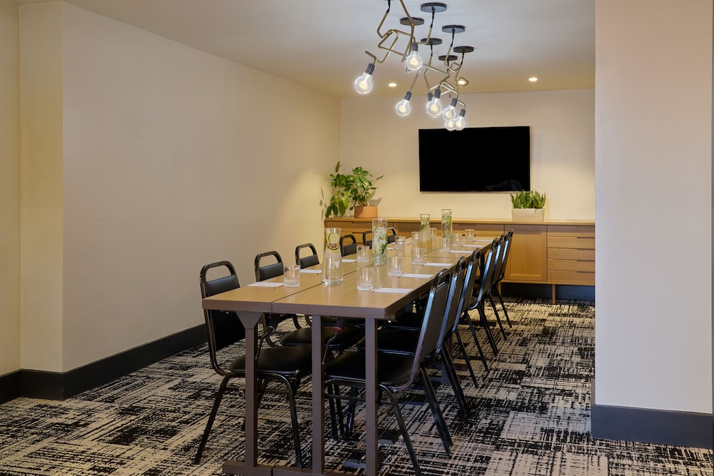 Hotel Rendale Washington DC - photo 26
