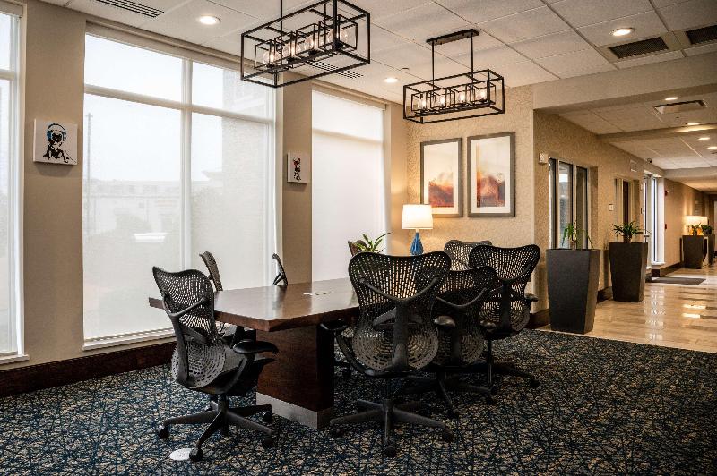 Hilton Garden Inn Fayetteville Fort Bragg - photo 11