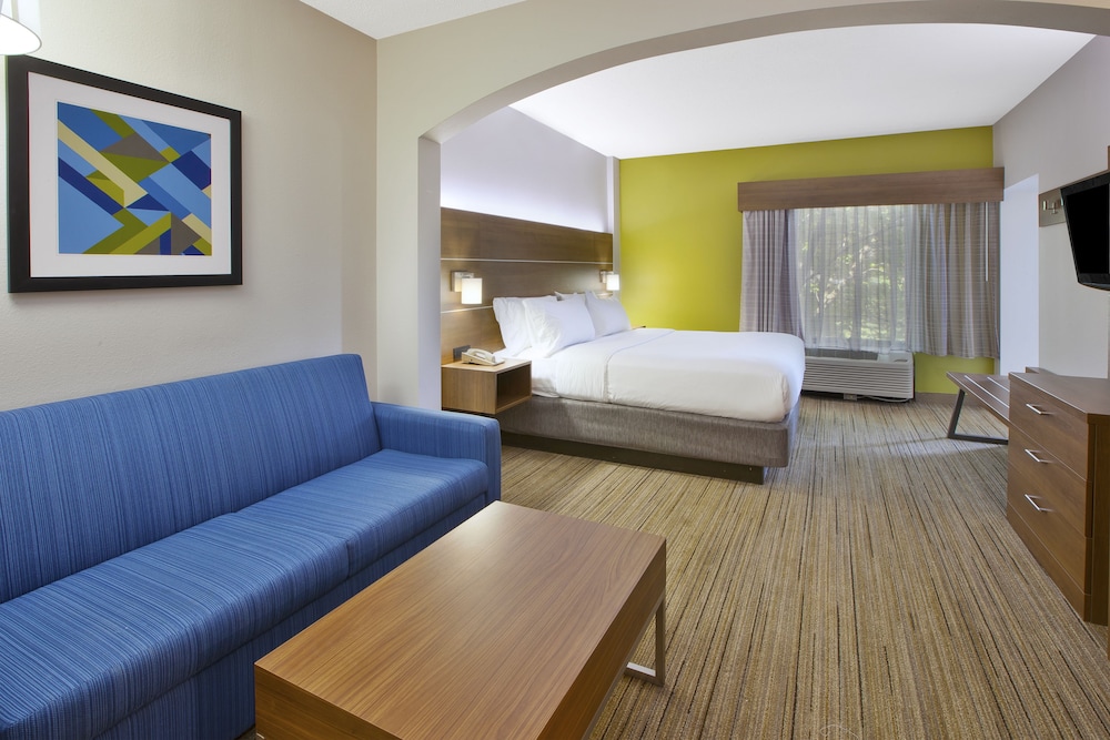Holiday Inn Express & Suites Milford by IHG - photo 12