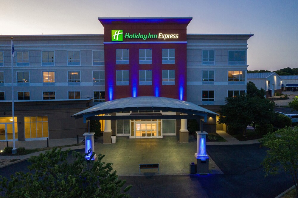 Holiday Inn Express Lexington North Georgetown by IHG - photo 41