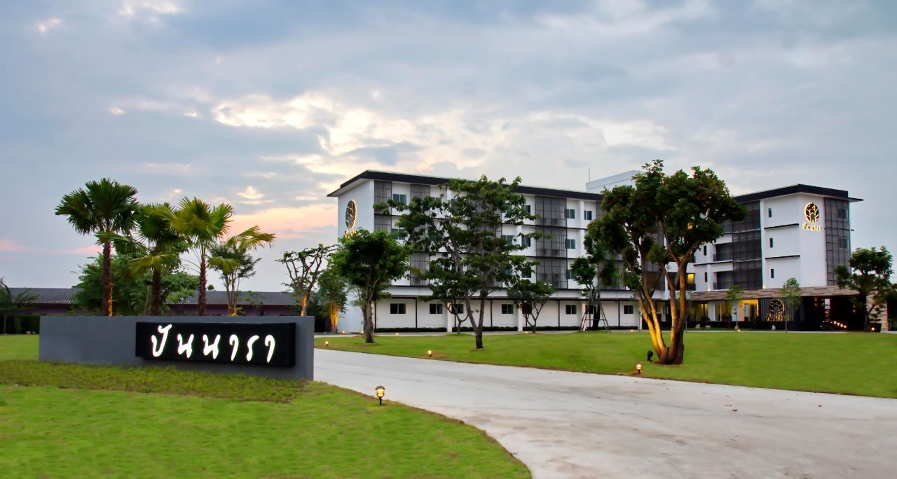 Pannara Hotel in Lop Buri, Thailand
