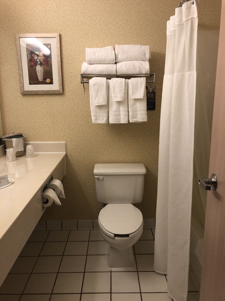 Baymont by Wyndham Coon Rapids - photo 26