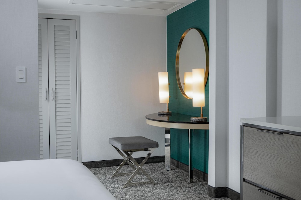 Hilton Los Angeles Airport - photo 28