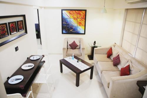 Lite Stays Vile Parle East — 4-Star Luxury Hotel in Mumbai, India