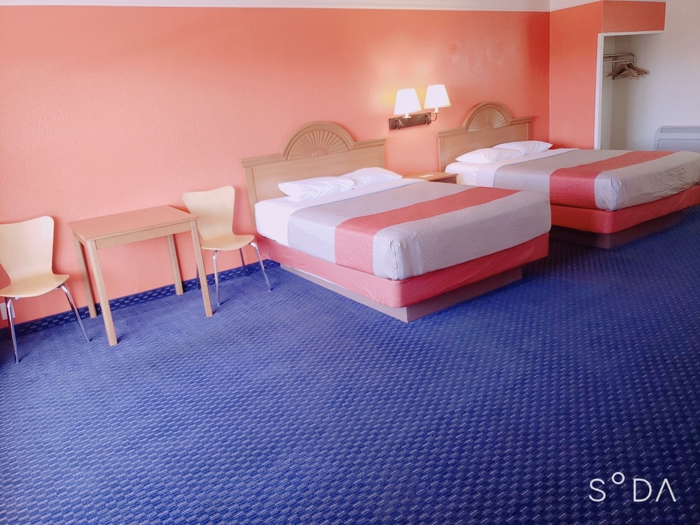 Motel 6 Canon City CO - photo 5