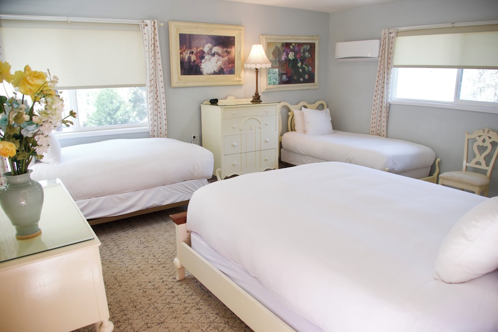 Yosemite Bug Rustic Mountain Resort - photo 3