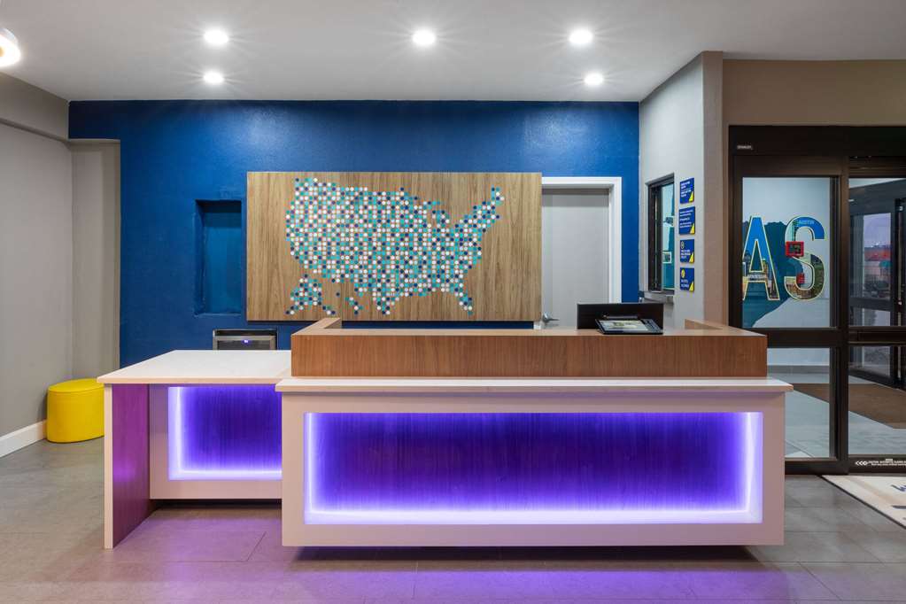 Microtel Inn & Suites by Wyndham Buda Austin South - photo 4