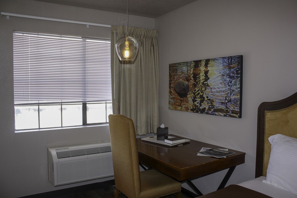 Rayburn Inn - photo 7