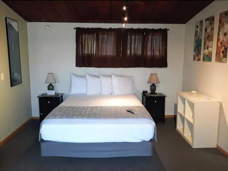 The Pioneer Motel in Palmer, United States