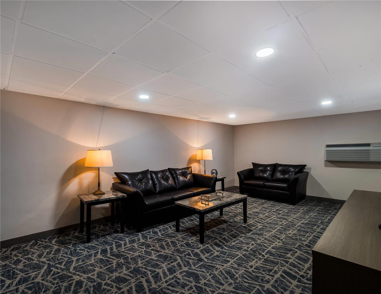 Comfort Inn Falls Church Tysons Corner - photo 28