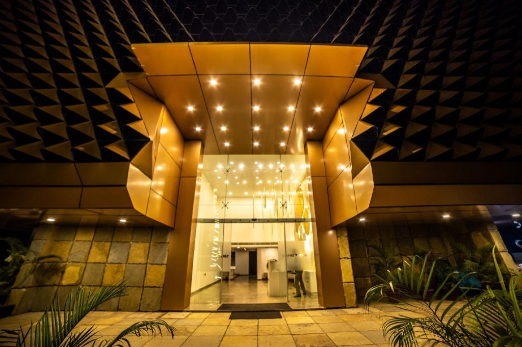 Poppys Tower - carbon neutral hotel in Coimbatore