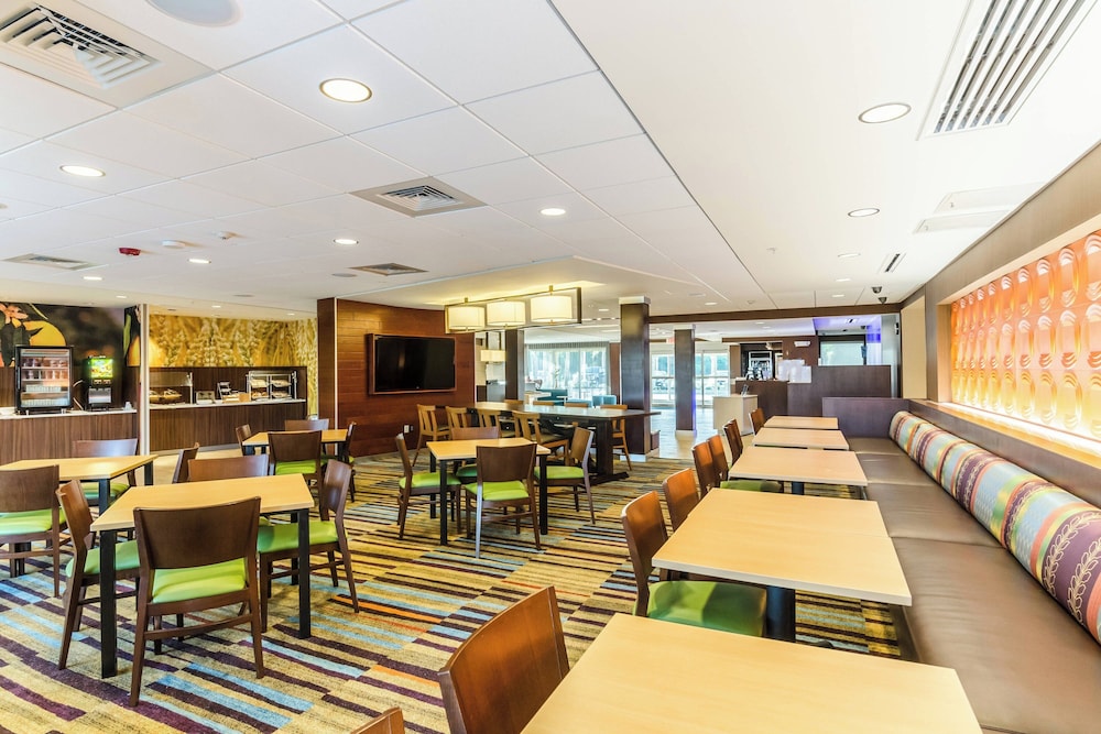 Fairfield Inn & Suites by Marriott Panama City Beach - photo 42