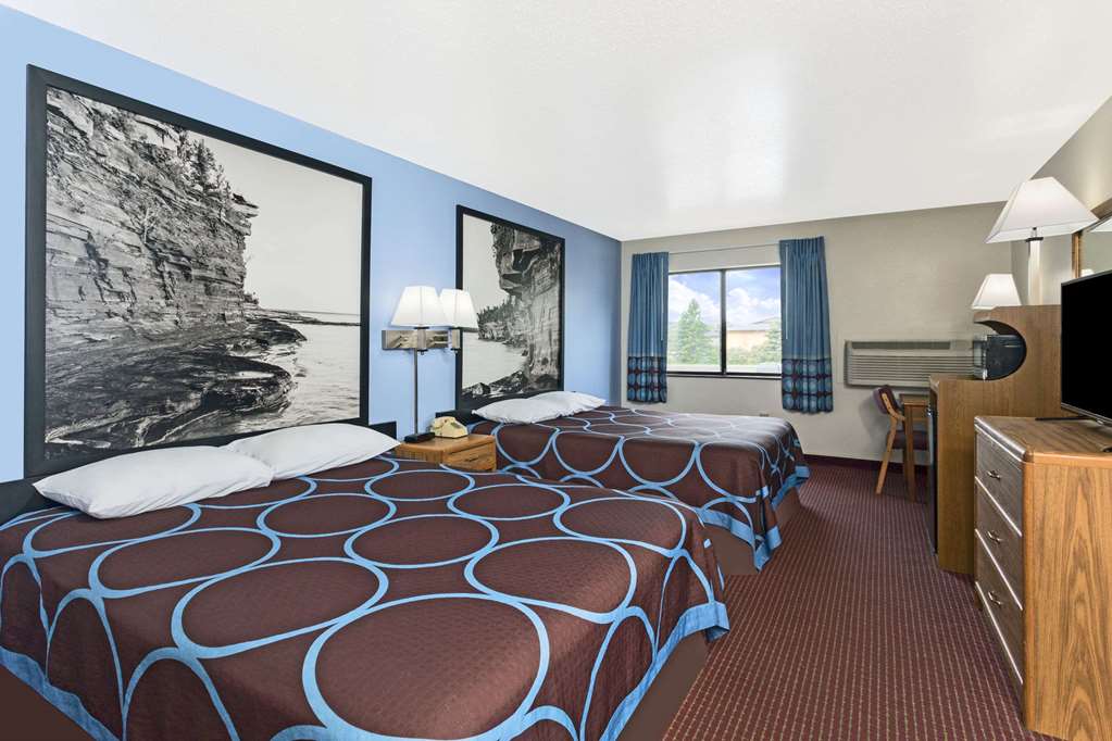 Super 8 by Wyndham Wisconsin Dells - photo 9