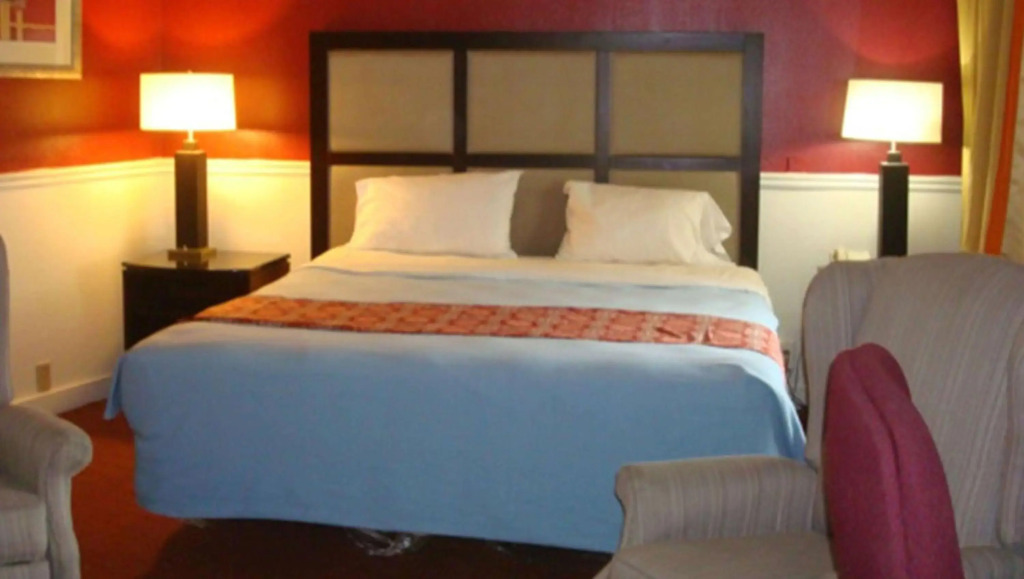 New Haven Inn - photo 14
