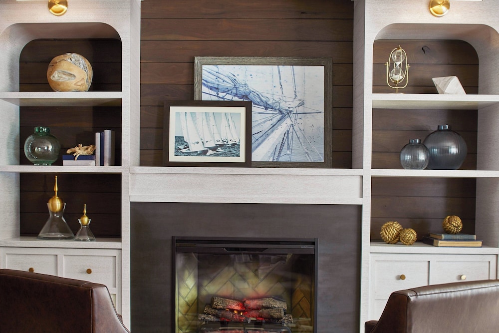 Annapolis Waterfront Hotel Autograph Collection - photo 3