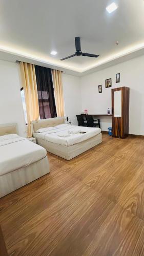 Hotel Mountain View in Haridwar, India