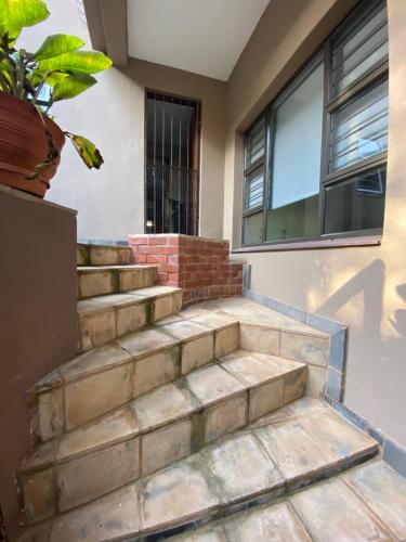 Comfortable 2 bedroom apartment — 4-Star Luxury Hotel in Durban, South Africa