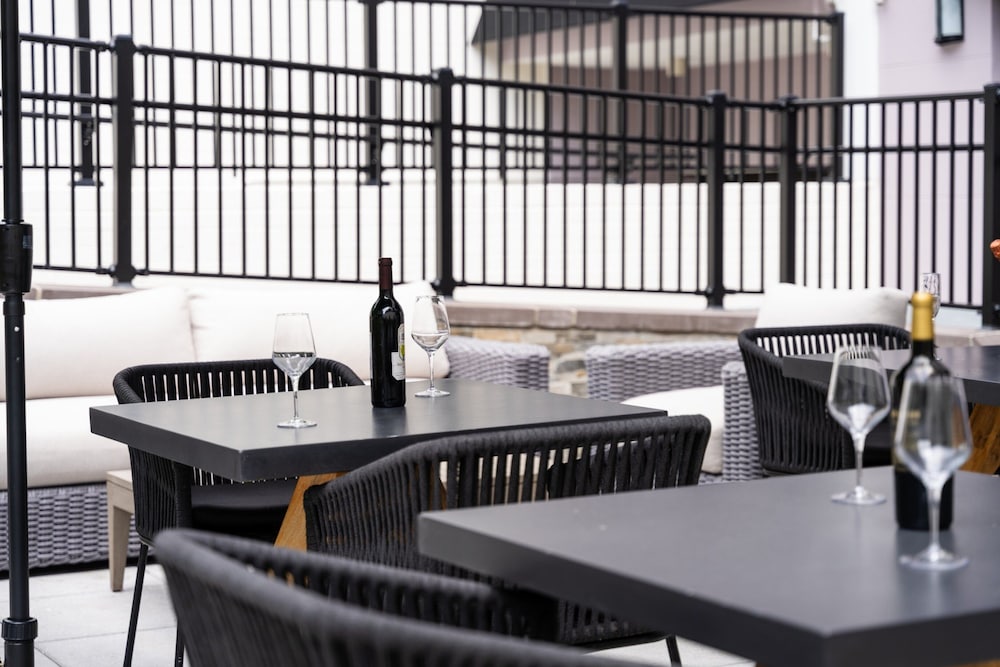 The Normandy Hotel - photo 29