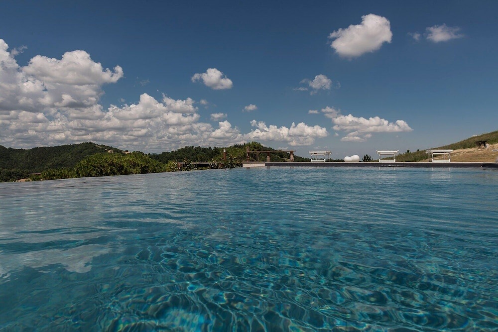 Il Pavone Errante Mercato Saraceno