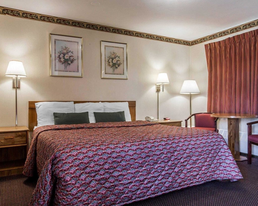 Malone Inn - photo 13